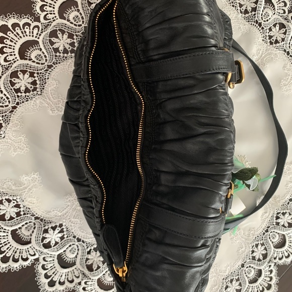 Prada bag - Picture 11 of 12